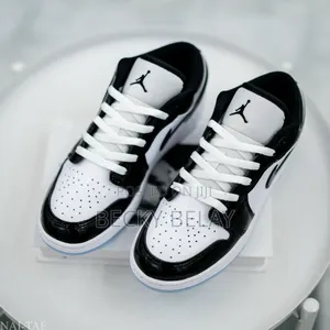 Air Jordan 1 Low Shoes