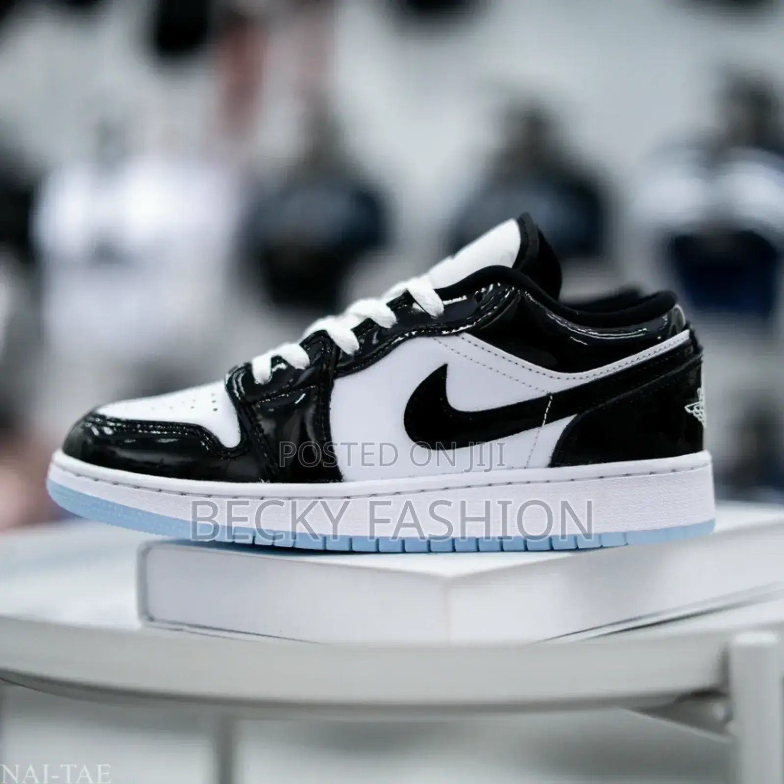 Air Jordan 1 Low Shoes