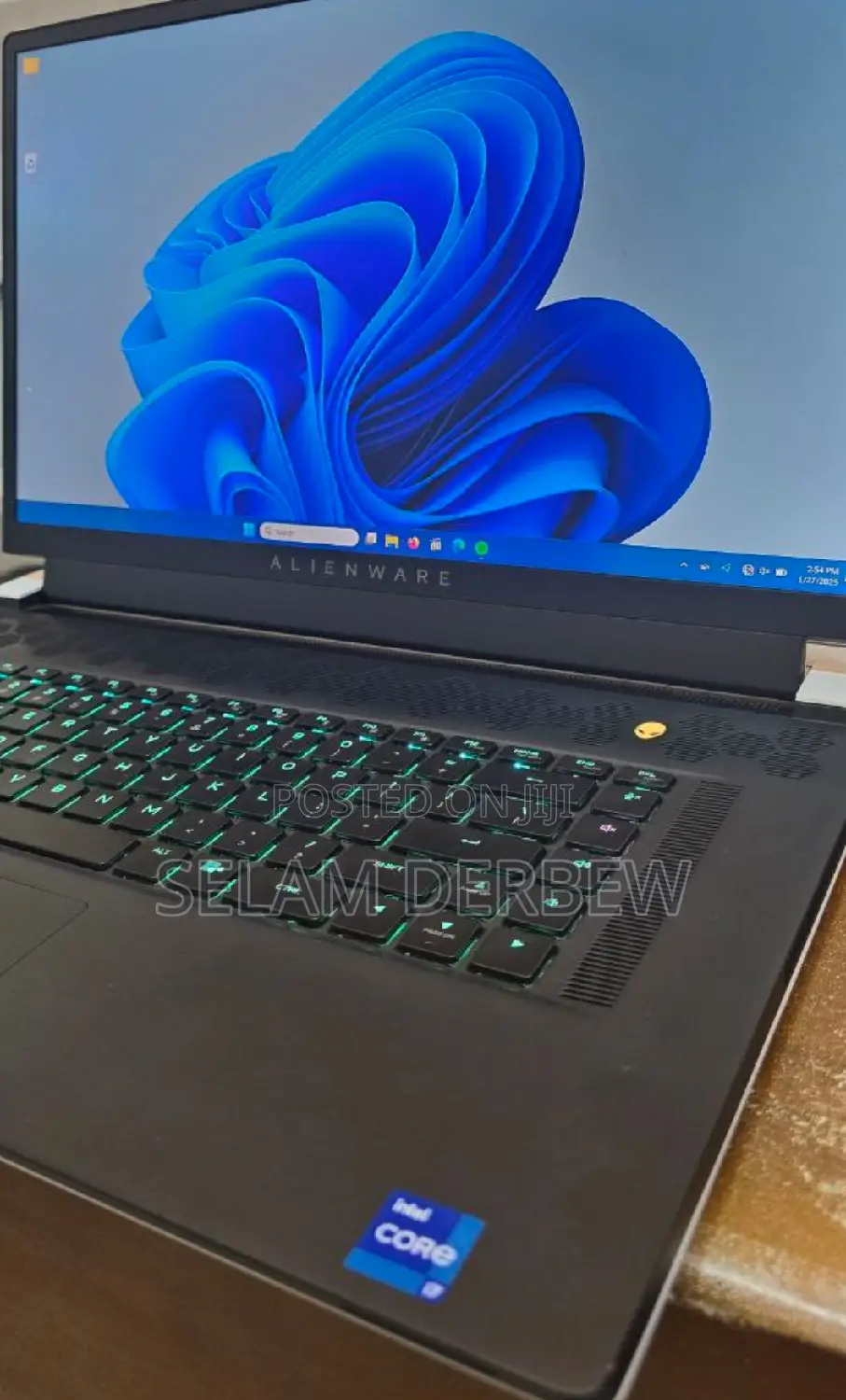 New Laptop Dell Alienware X17 R2 32GB Intel Core I7 SSD 1T