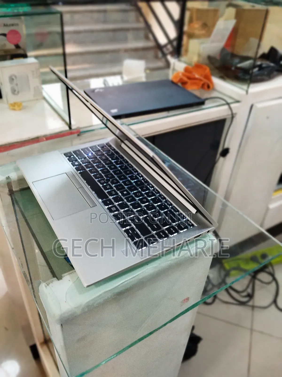 New Laptop HP EliteBook 840 16GB AMD Ryzen 7 SSD 512GB