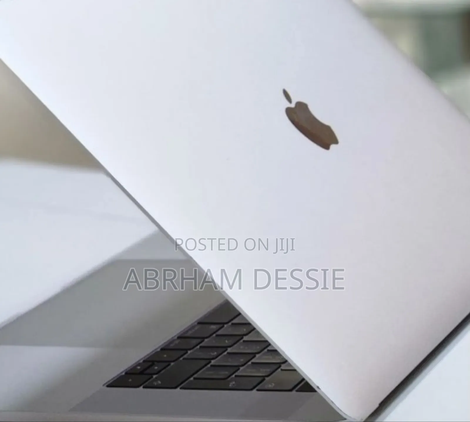 New Laptop Apple MacBook Pro 2017 16GB Intel Core I7 SSD 512GB