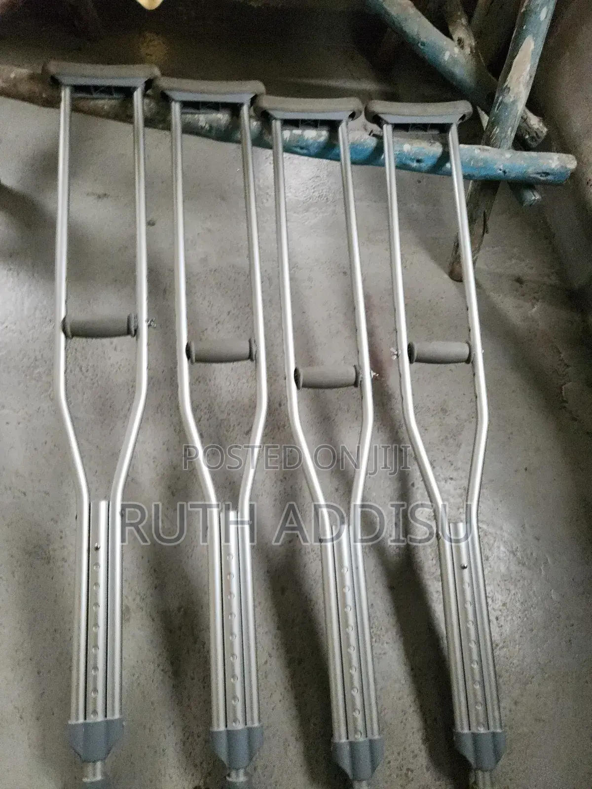 Crutches骨折crutches壨不crutches吧畾cr