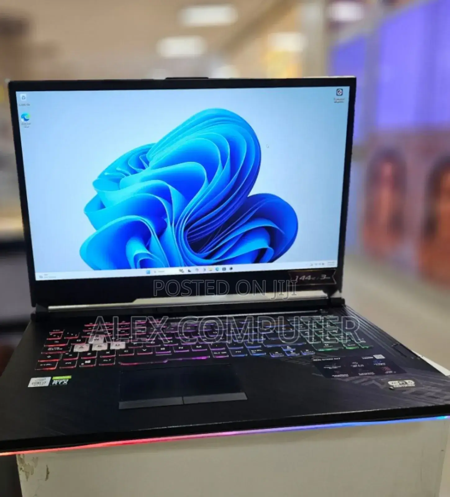 New Laptop Asus ROG Strix G17 32GB Intel Core I7 SSD 1T