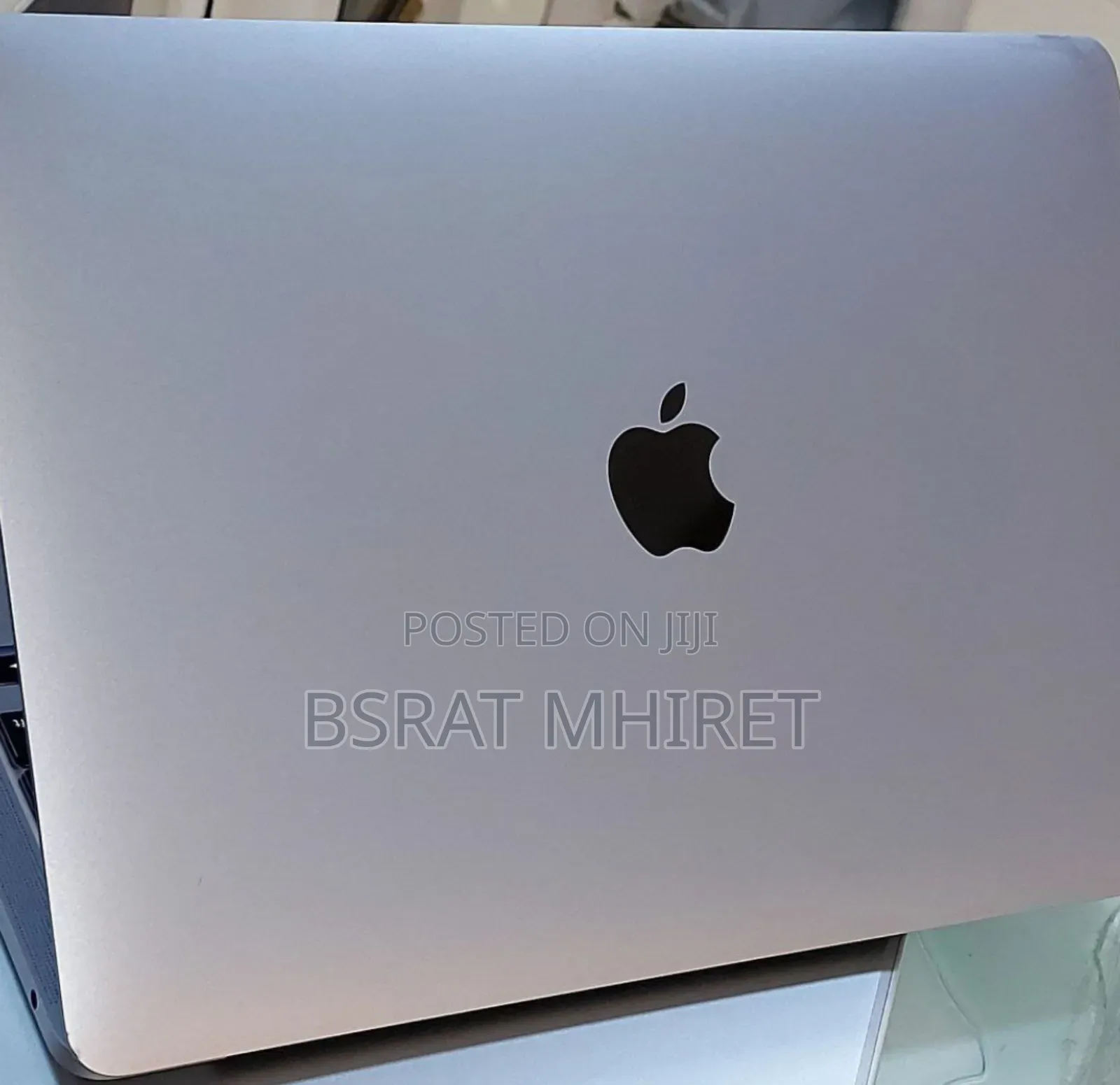 New Laptop Apple MacBook Air 2022 M2 8GB Apple M2 SSD 512GB