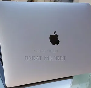 New Laptop Apple MacBook Air 2022 M2 8GB Apple M2 SSD 512GB