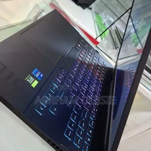 New Laptop HP Omen 16 16GB Intel Core I7 SSD 512GB