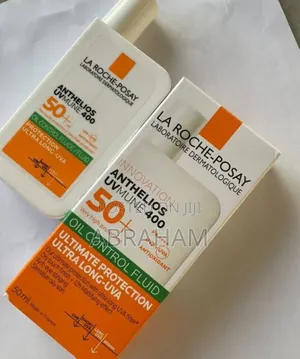 Photo - La Roche-Posay Anthelios Uvmune 400 Oil Control Invisible