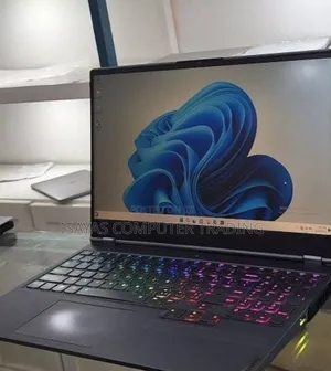 New Laptop Lenovo Legion 5 8GB Intel Core I7 SSD 1T