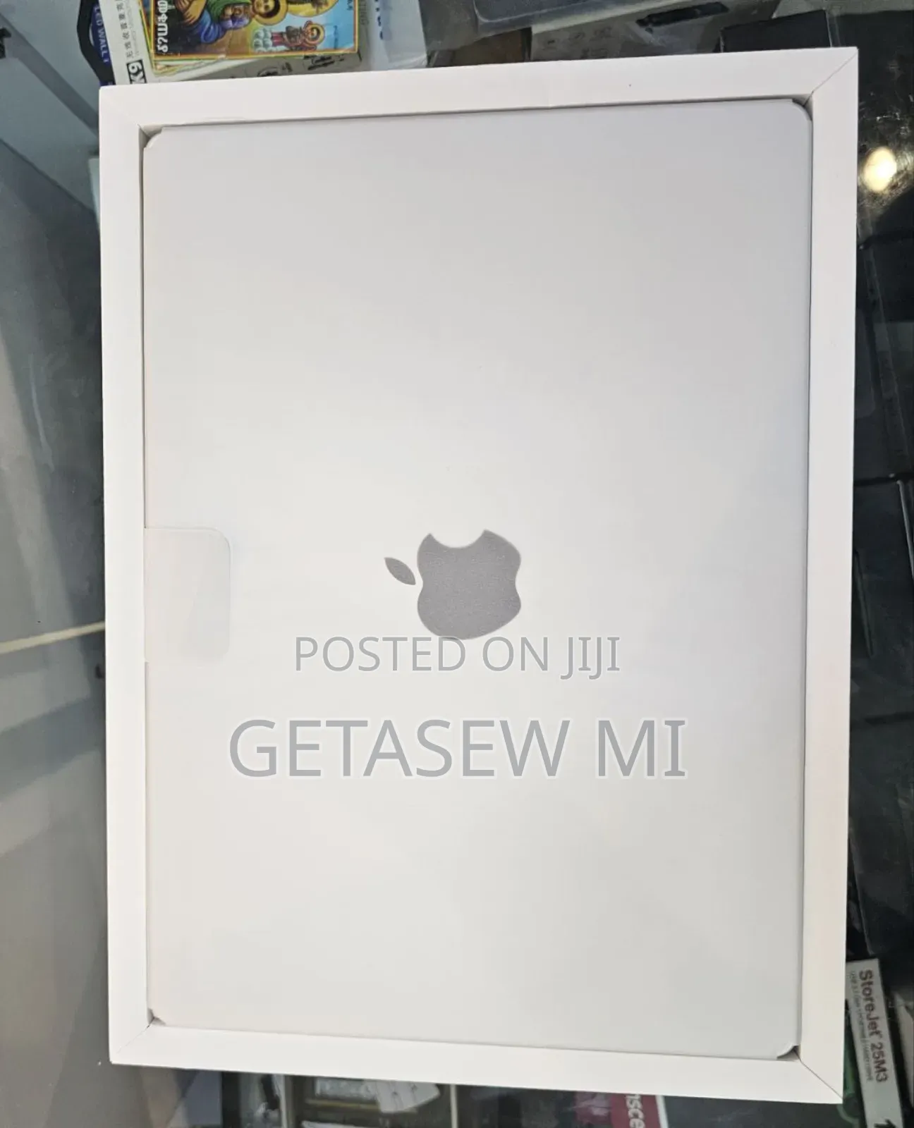 New Laptop Apple MacBook Pro M1 16GB Apple M1 Pro SSD 512GB