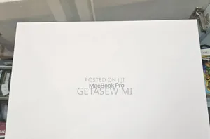 New Laptop Apple MacBook Pro M1 16GB Apple M1 Pro SSD 512GB