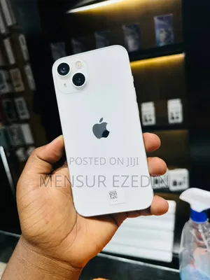Photo - New Apple iPhone 13 128 GB White