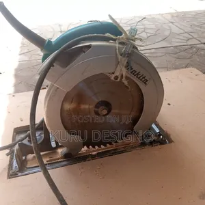 Photo - Makita Circular Saw