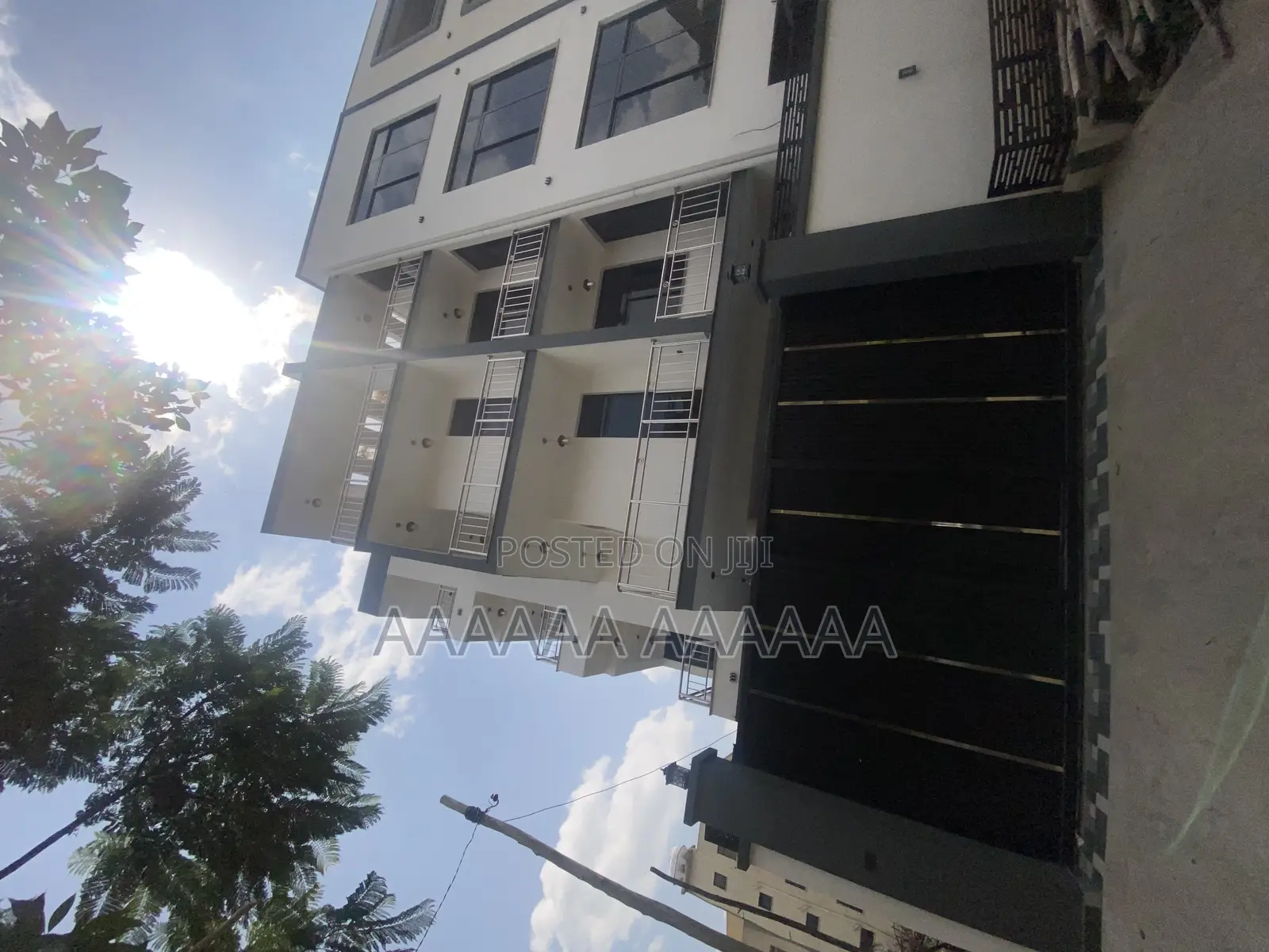 9bdrm House in Bole for sale