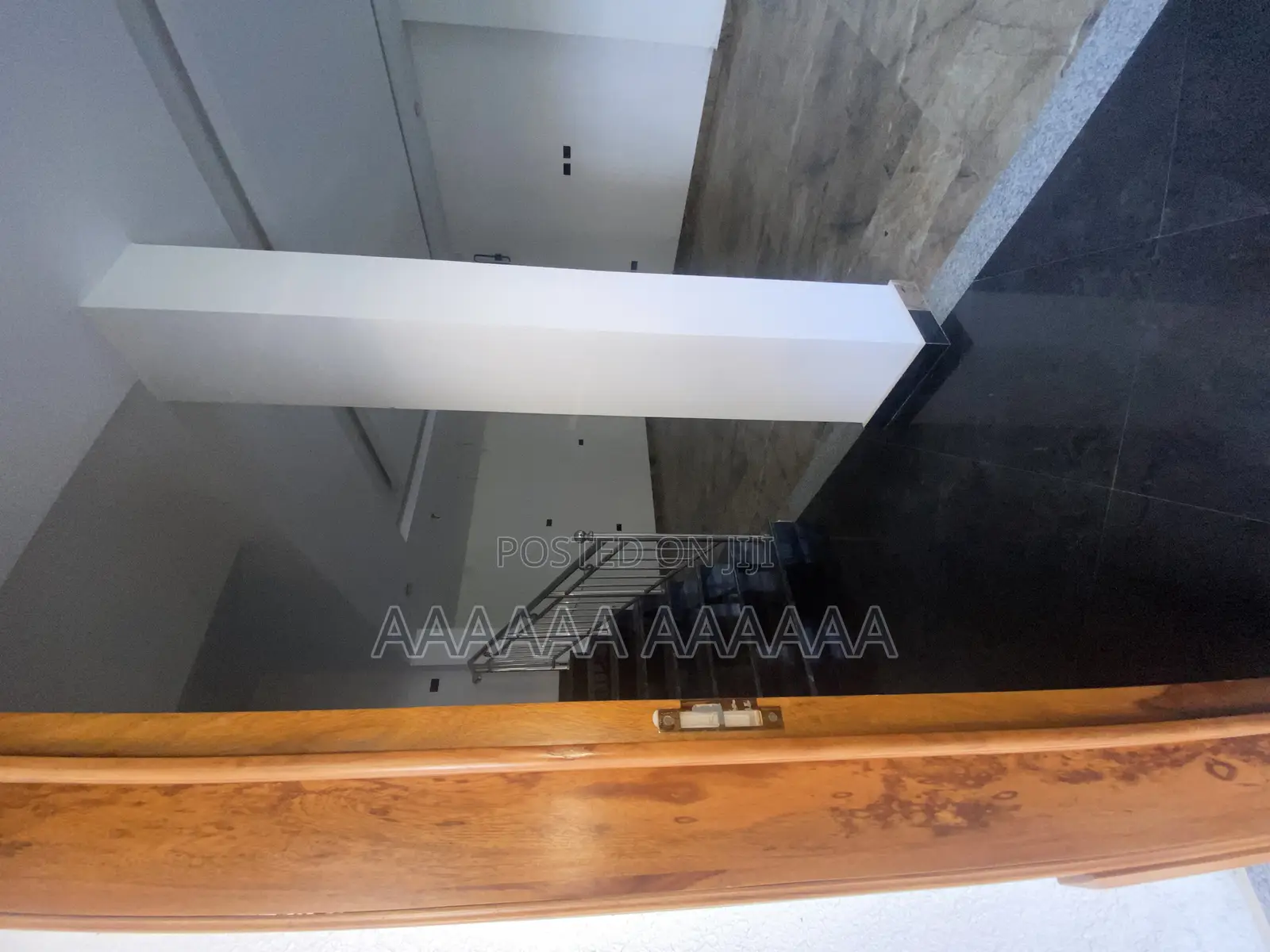 9bdrm House in Bole for sale