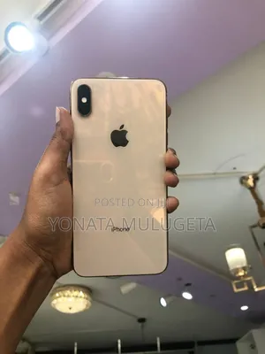 Photo - Apple iPhone XS Max 256 GB