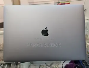 New Laptop Apple MacBook 2017 16GB Intel Core I7 SSD 1T