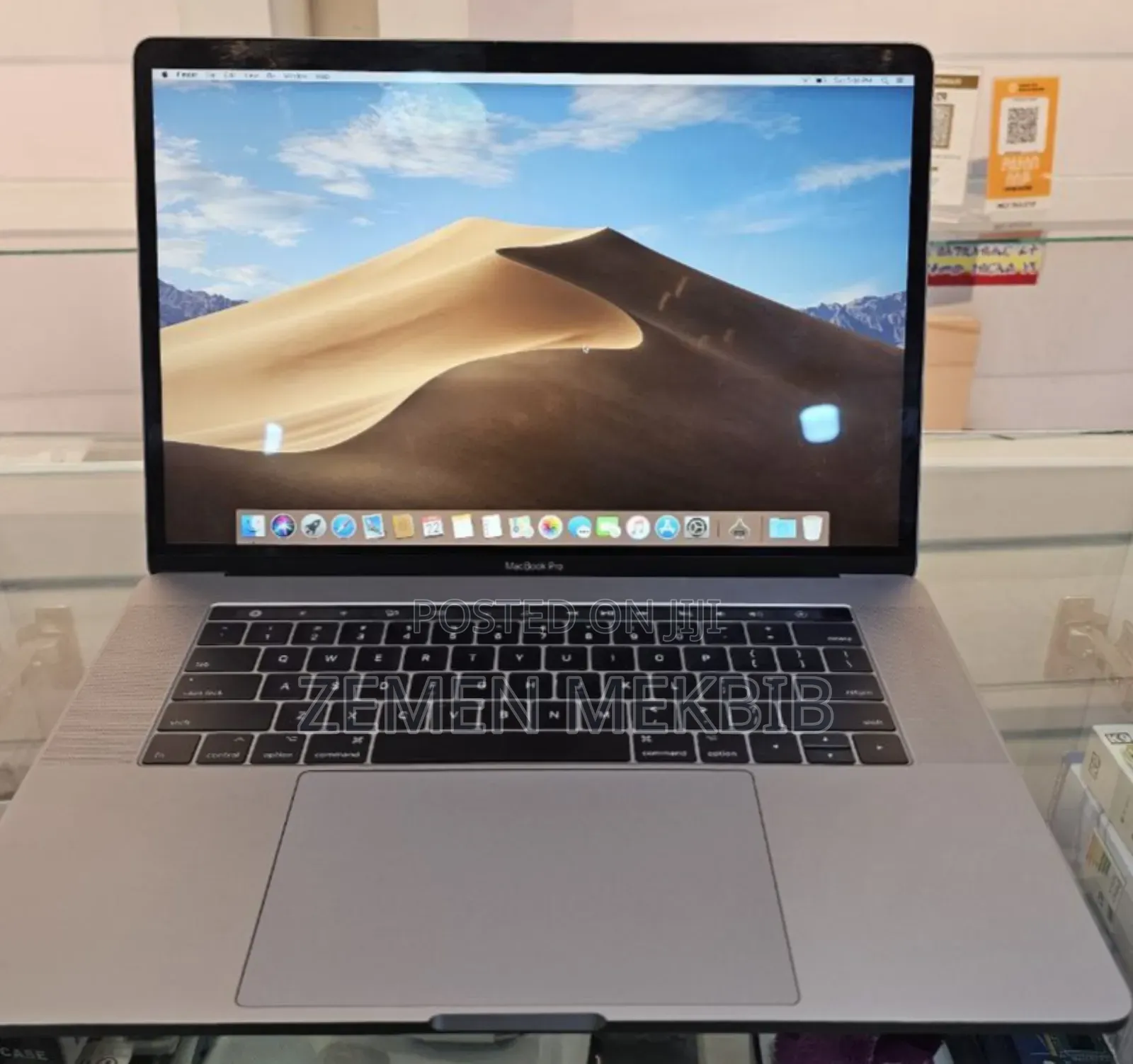 New Laptop Apple MacBook 2017 16GB Intel Core I7 SSD 1T