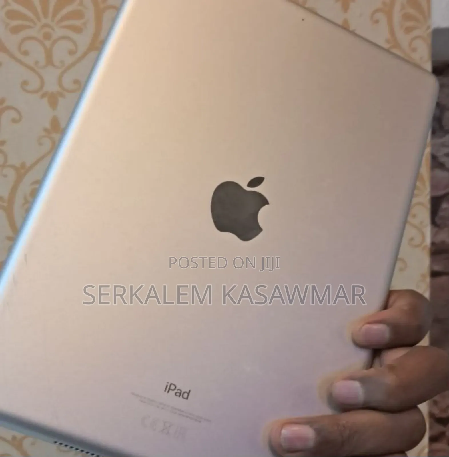 New Apple iPad 3 Wi-Fi 64 GB Silver