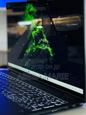 New Laptop Lenovo Yoga 7i 16GB Intel Core I7 SSD 1T