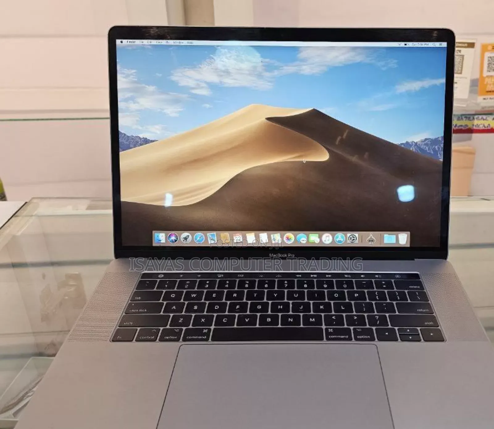 New Laptop Apple MacBook Pro 2017 16GB Intel Core I7 SSD 1T
