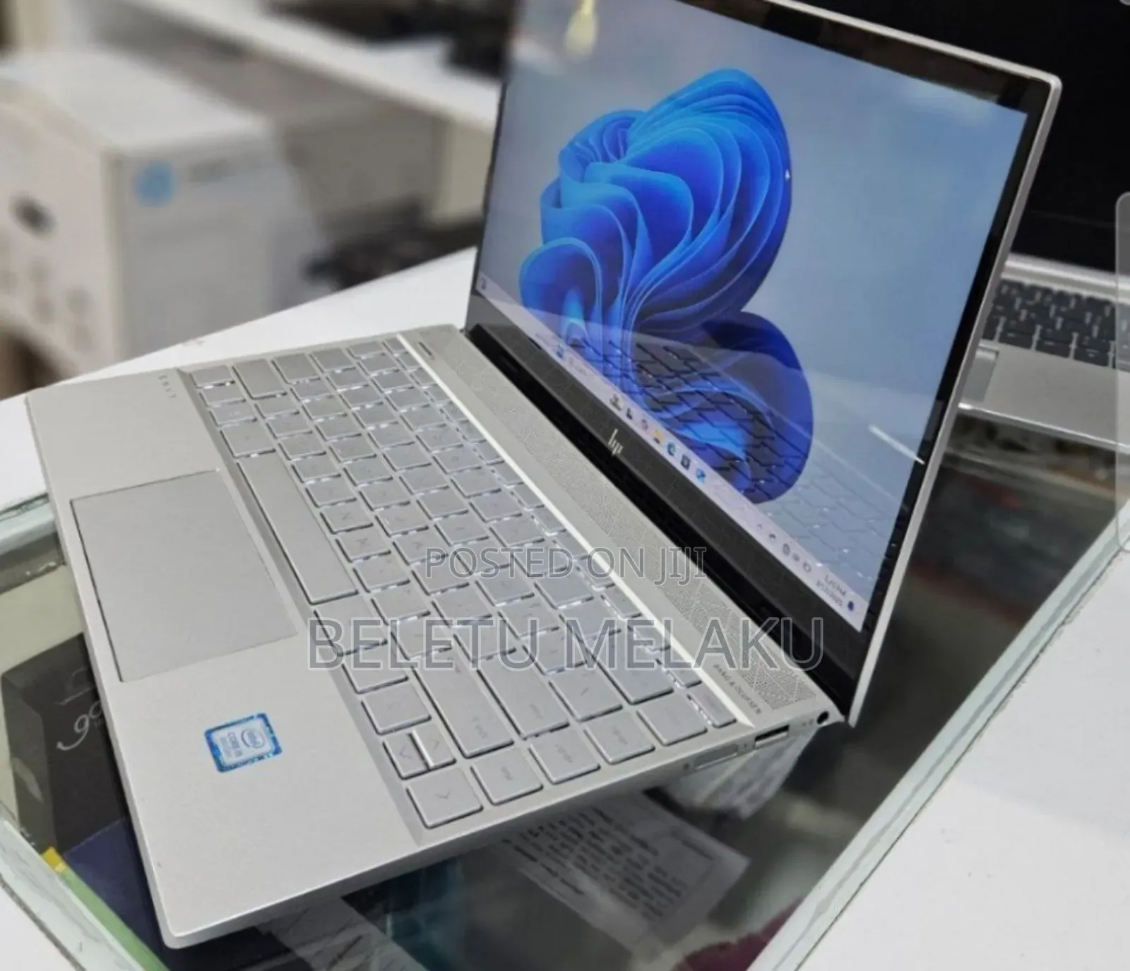 New Laptop HP Envy 13 4GB Intel Core I5 SSD 256GB