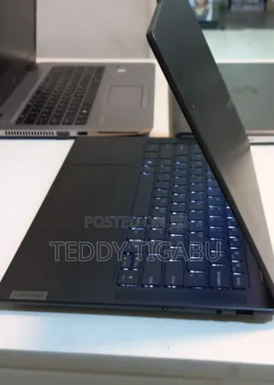 New Laptop Lenovo 32GB Intel Core I7 SSD 1T