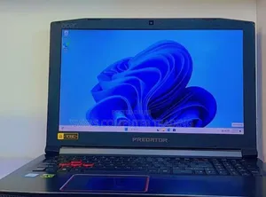 New Laptop Acer Predator Helios 300 16GB Intel Core I7 SSD 1T