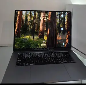 New Laptop Apple MacBook Air 2024 M3 15-Inch 8GB Apple M3 SSD 256GB