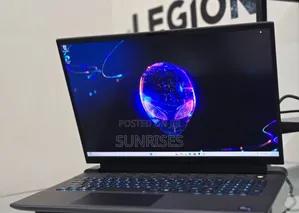 New Laptop Alienware M17x R2 32GB Intel Core I9 SSD 1T