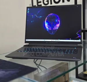 New Laptop Alienware Area-51m 16GB Intel Core I9 SSD 1T