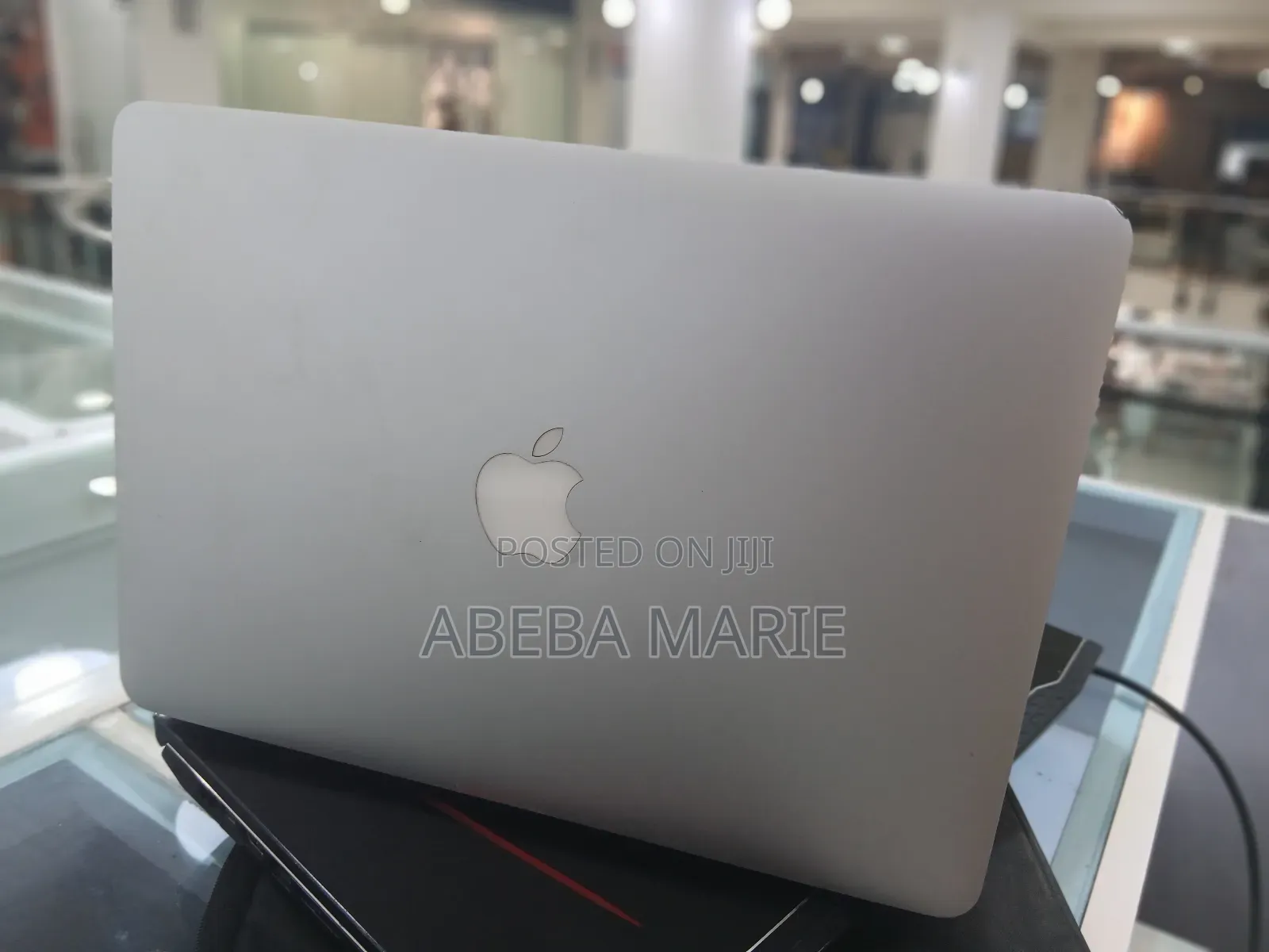 New Laptop Apple MacBook Air 2015 8GB Intel Core I5 SSD 128GB