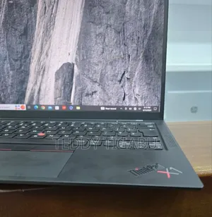 New Laptop Lenovo ThinkPad X1 Carbon 16GB Intel Core I7 SSD 512GB