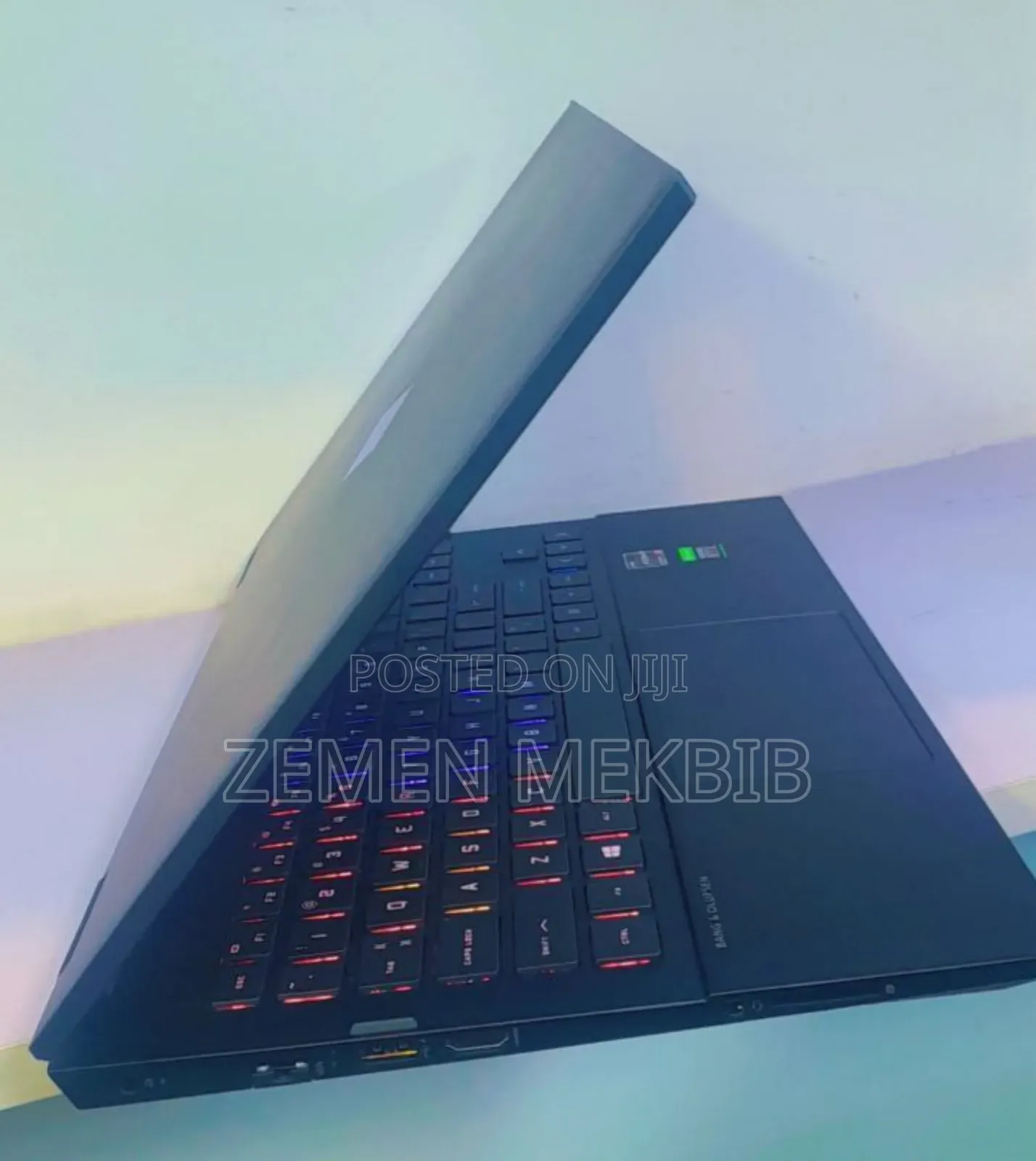 New Laptop HP Omen 15 16GB AMD Ryzen 7 SSD 512GB