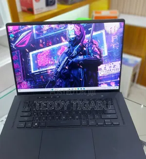 New Laptop Asus ROG Strix G15 16GB AMD Ryzen 9 SSD 1T