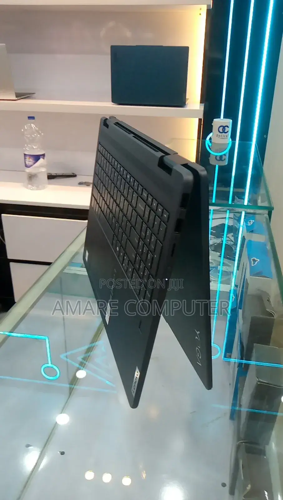 New Laptop Lenovo Yoga 7i 16GB Intel Core Ultra 7 SSD 1T