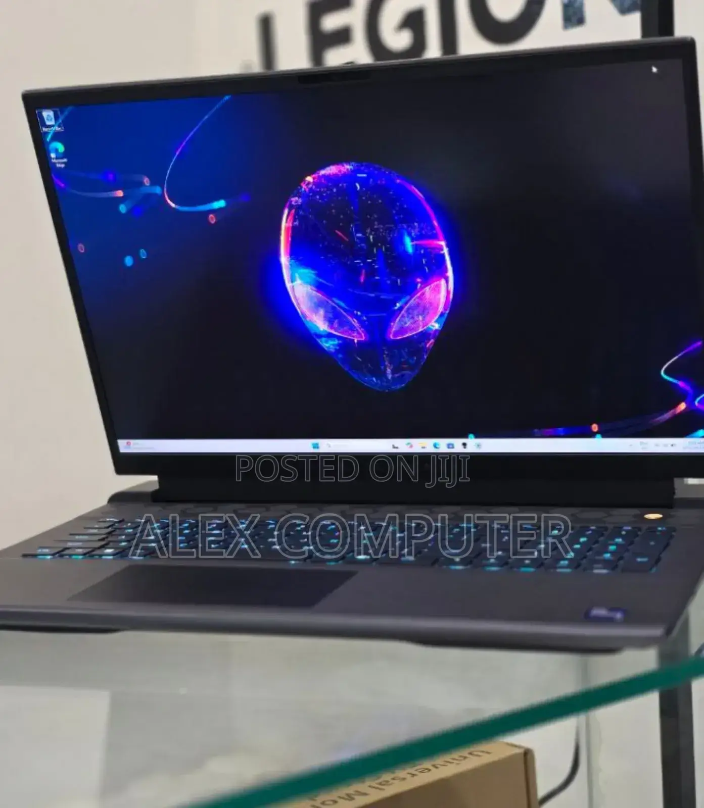 New Laptop Alienware M17x R2 32GB Intel Core I9 SSD 1T