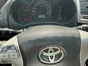 Toyota Hilux 3.0 D-4D 4x4 2014 Brown