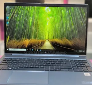 New Laptop HP ZBook Studio 32GB Intel Core I7 SSD 1T