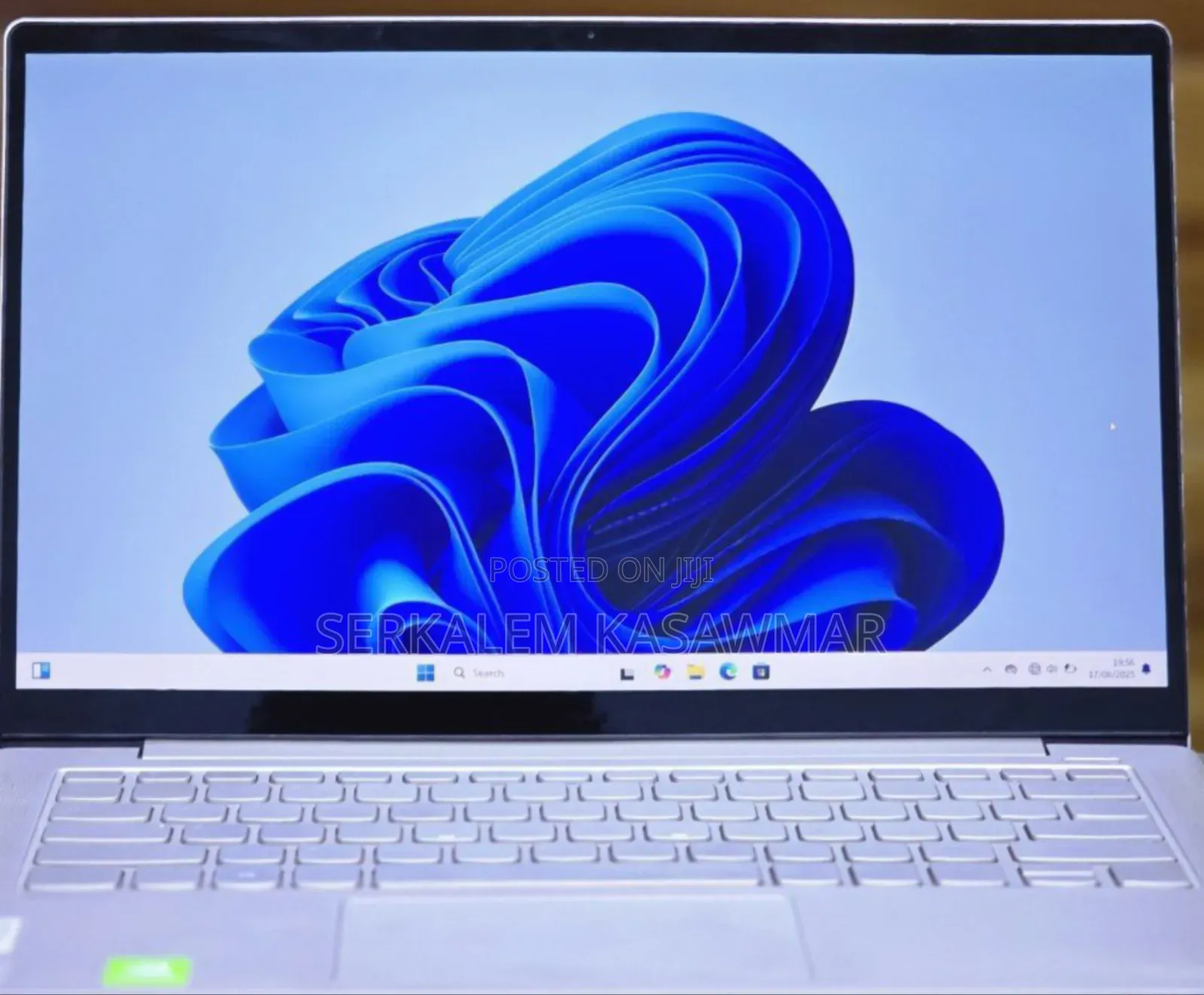 New Laptop Lenovo Yoga 2 8GB Intel Core I5 SSD 512GB