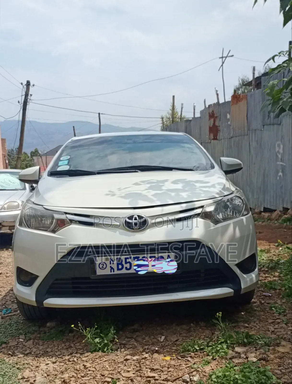 Toyota Yaris 2016 Ivory