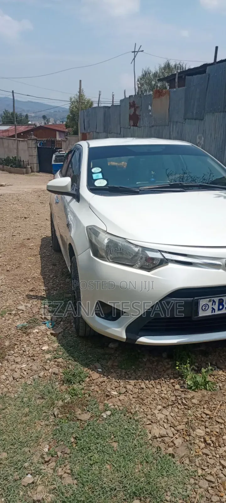 Toyota Yaris 2016 Ivory