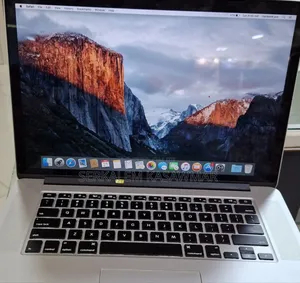 Photo - New Laptop Apple MacBook Pro 2015 16GB Intel Core I7 SSD 256GB