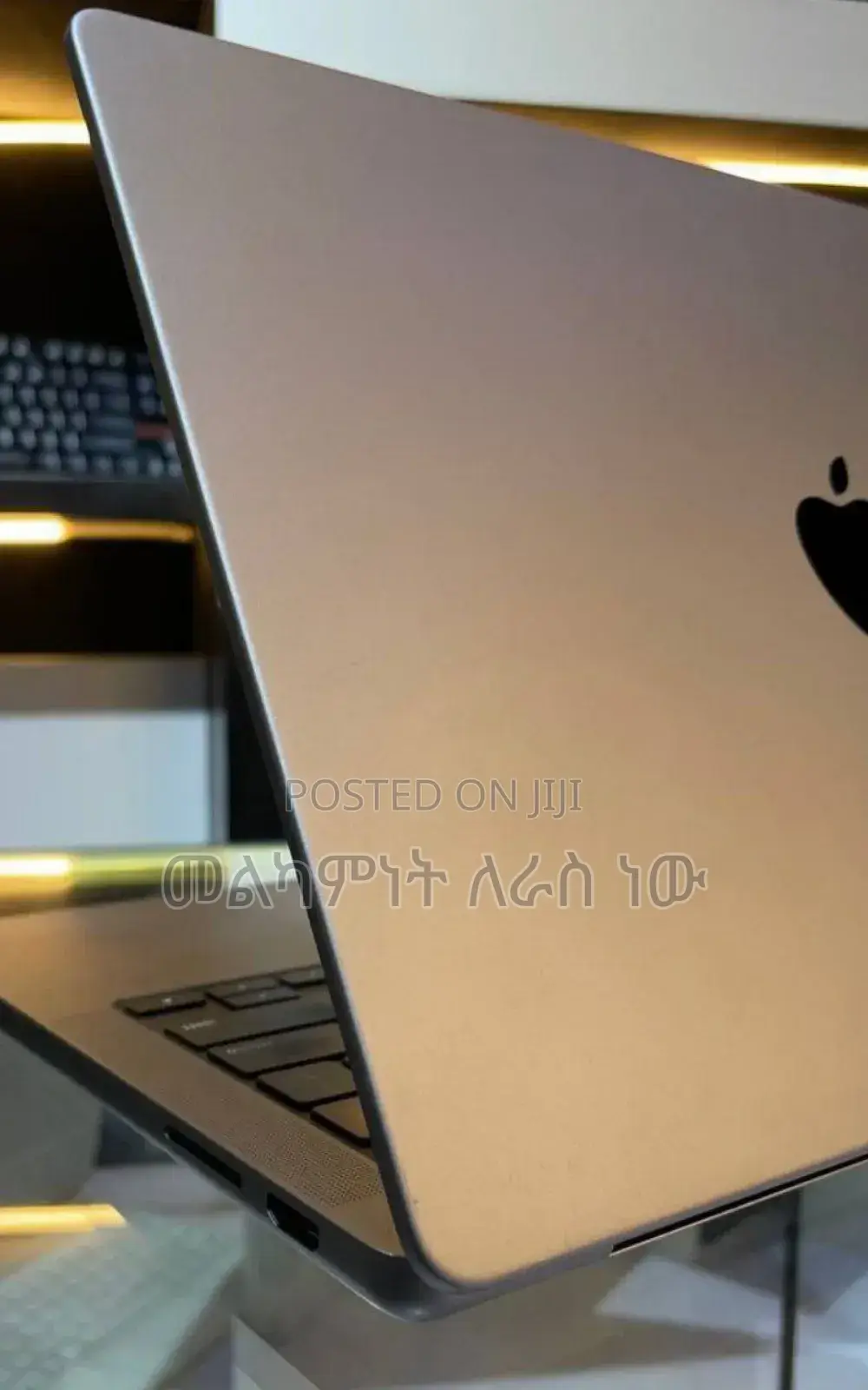 New Laptop Apple MacBook Pro 2023 M3 14-Inch 16GB Apple M3 SSD 1T