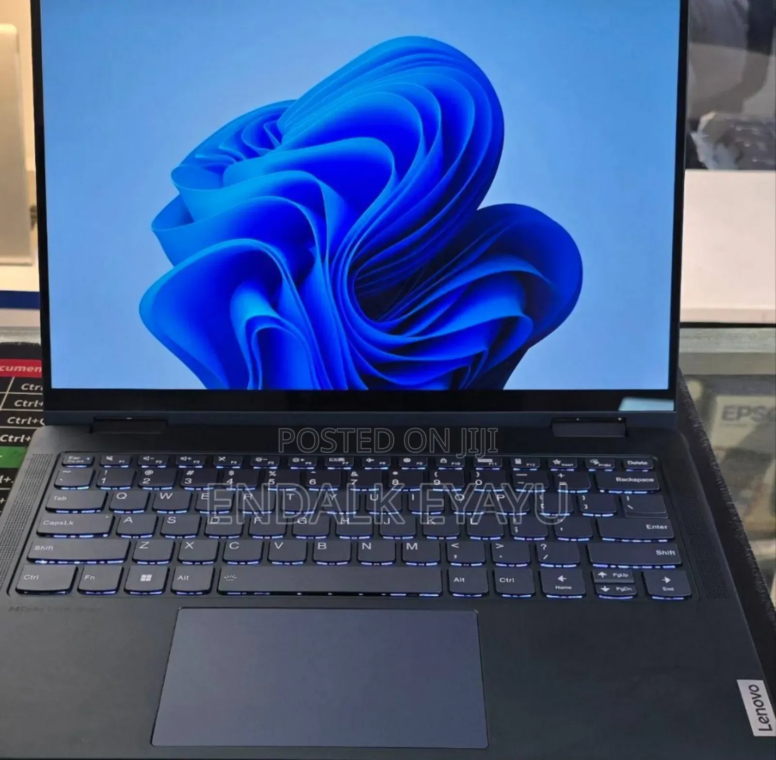 New Laptop Lenovo 16GB AMD Ryzen 7 SSD 512GB