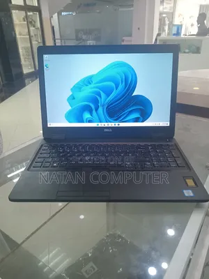 Photo - New Laptop Dell Latitude 5580 8GB Intel Core I5 SSD 512GB