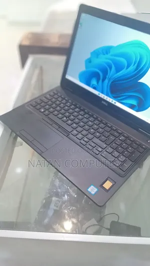 New Laptop Dell Latitude 5580 8GB Intel Core I5 SSD 512GB