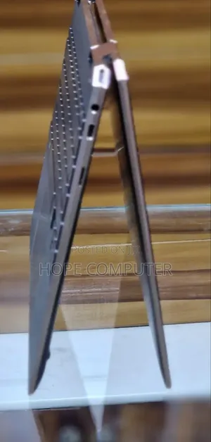 New Laptop HP Spectre X360 16GB Intel Core I7 SSD 512GB