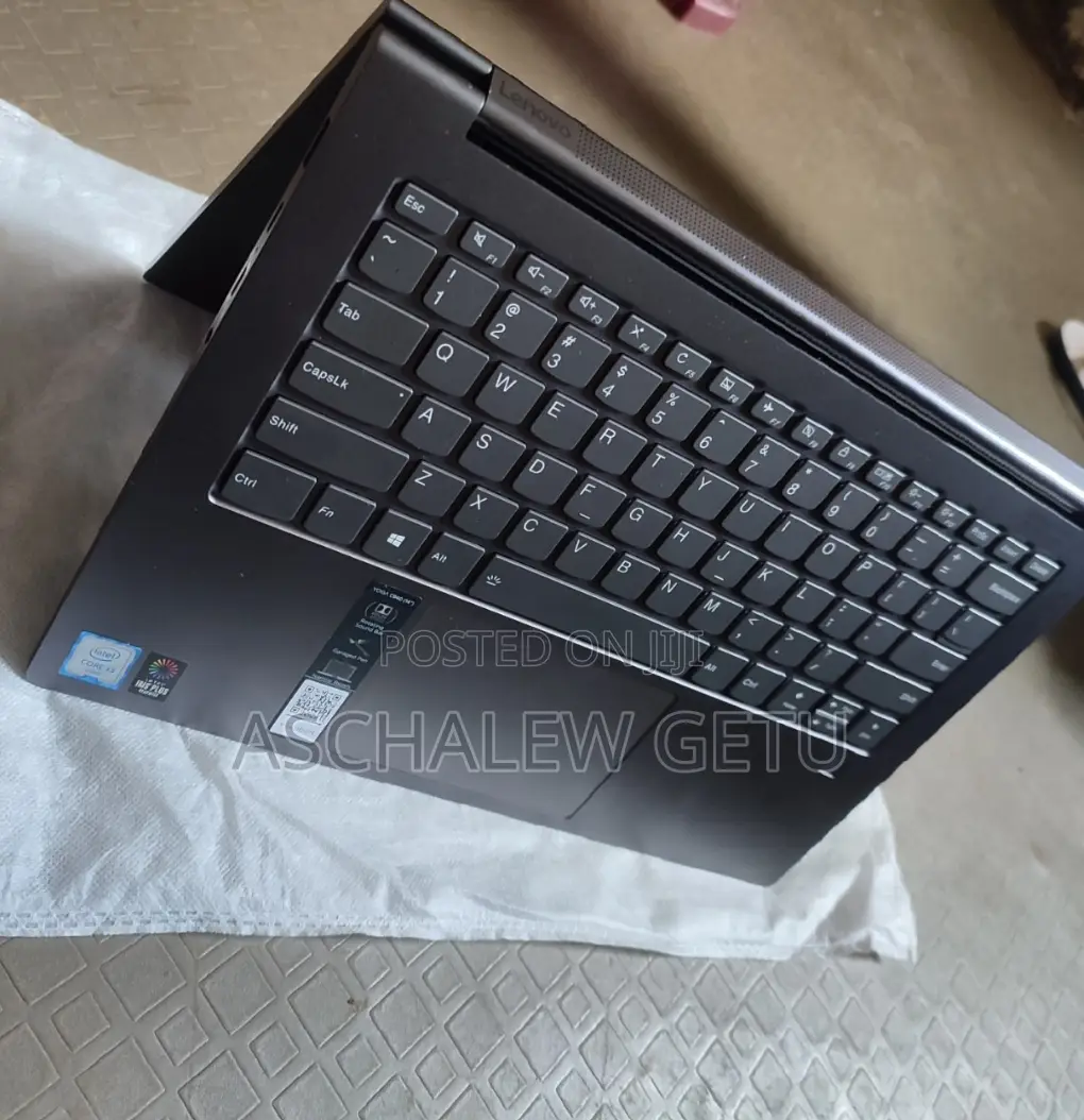 New Laptop Lenovo Yoga 7i 16GB Intel Core I7 SSD 512GB