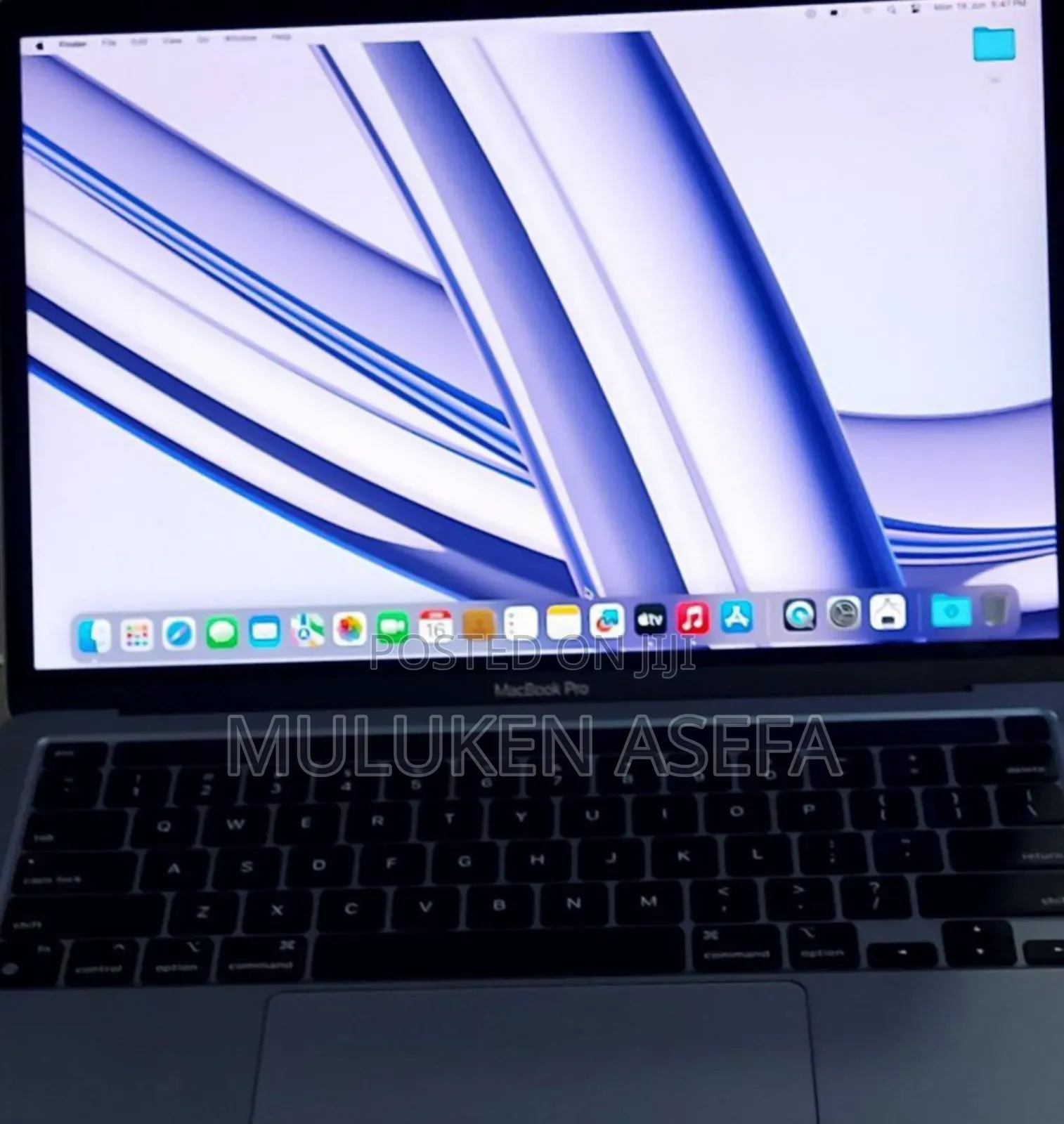 New Laptop Apple MacBook Pro 8GB Apple M2 SSD 256GB