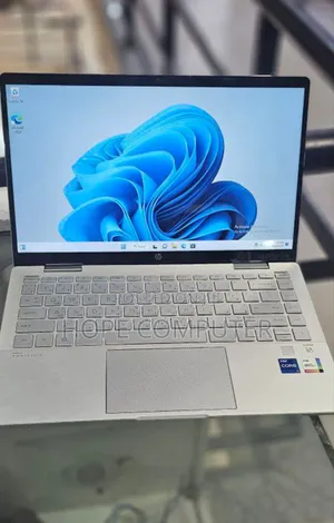 New Laptop HP Pavilion X360 16GB Intel Core I7 SSD 512GB